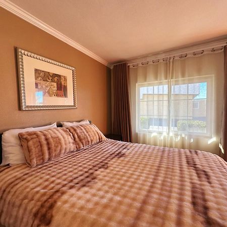 Royal Inn And Suites Hemet Zewnętrze zdjęcie