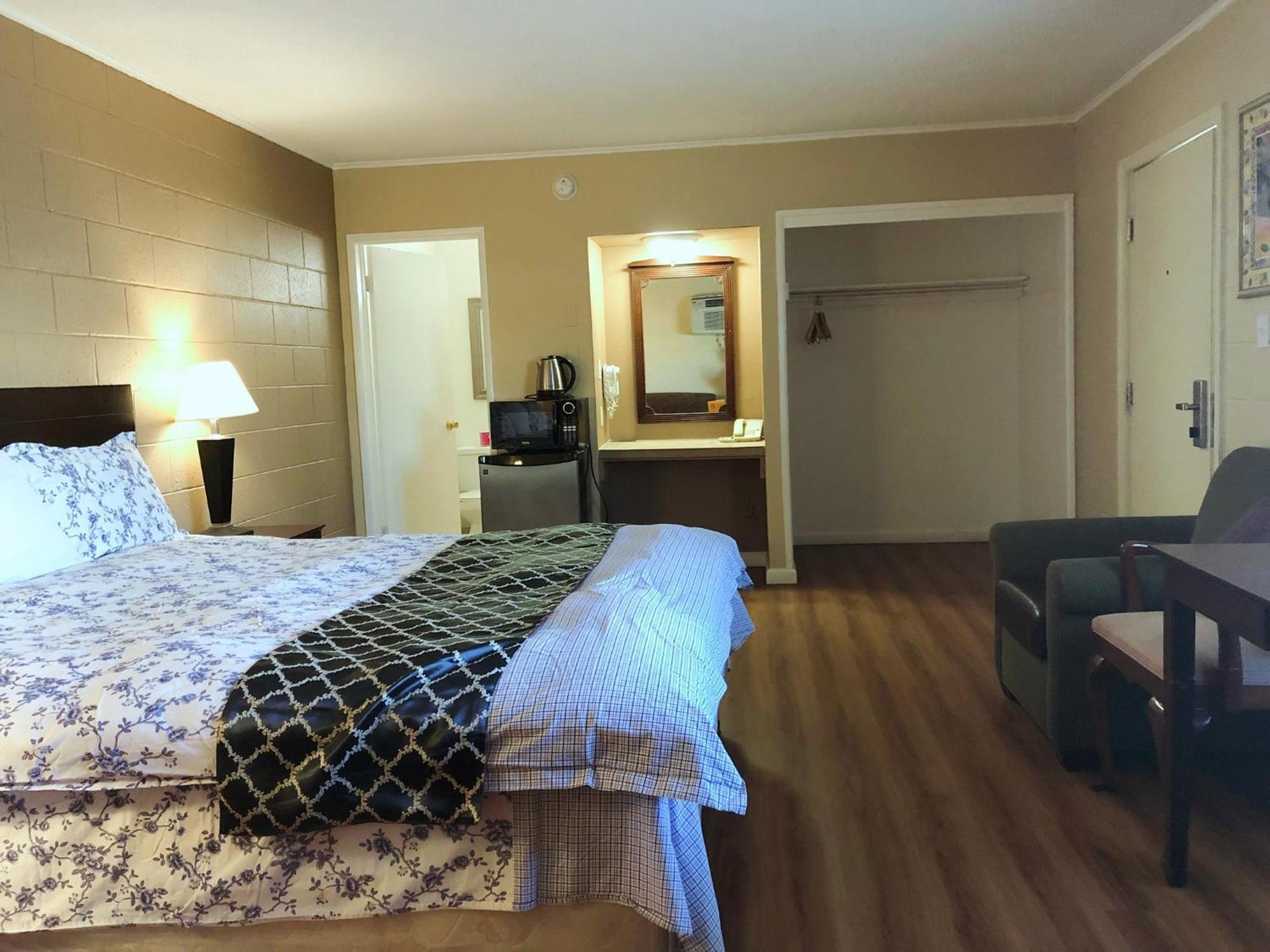 Royal Inn And Suites Hemet Zewnętrze zdjęcie