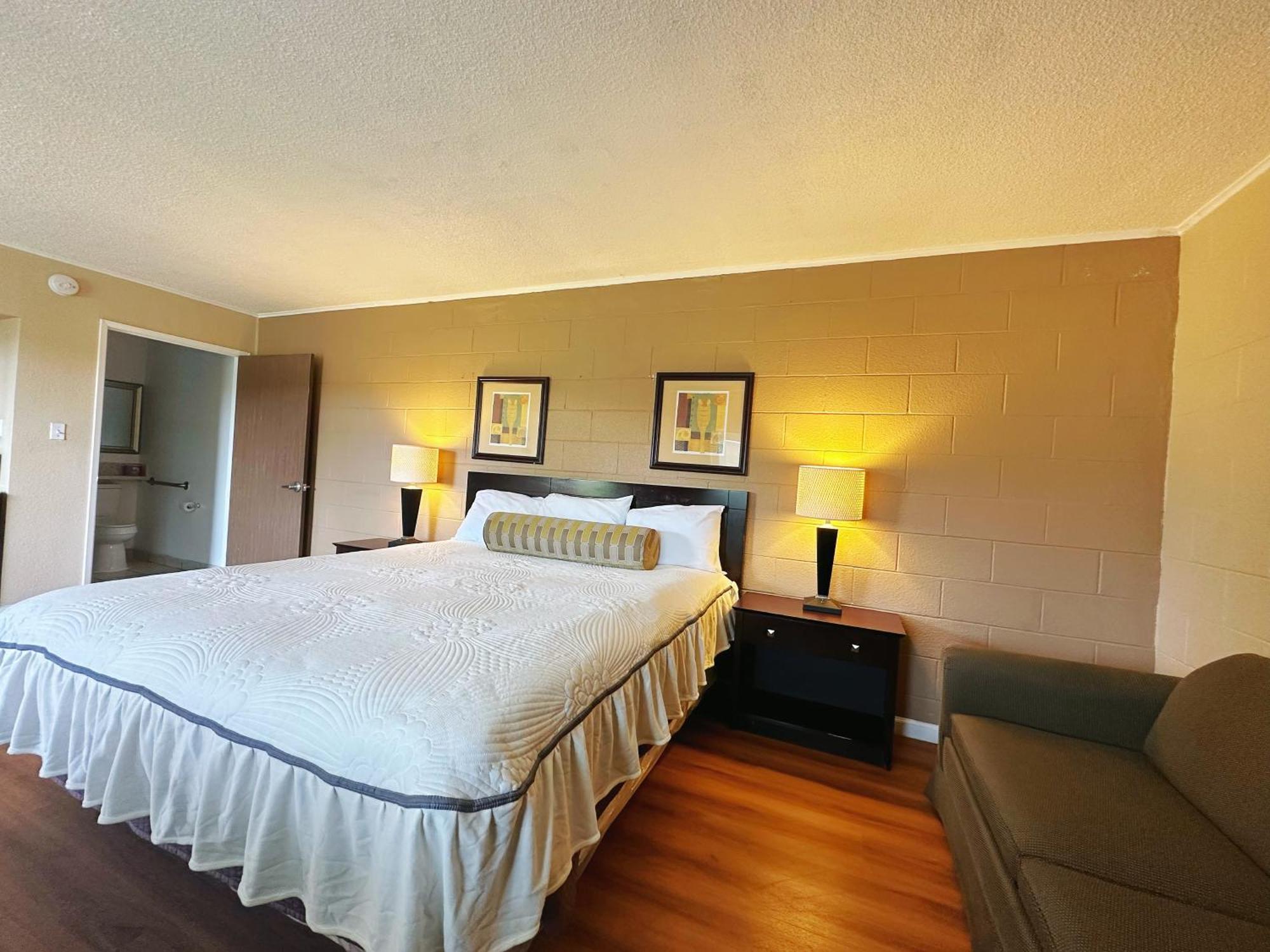 Royal Inn And Suites Hemet Zewnętrze zdjęcie