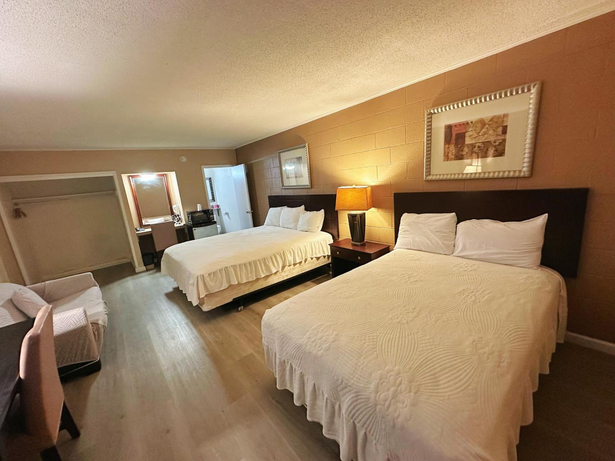 Royal Inn And Suites Hemet Zewnętrze zdjęcie