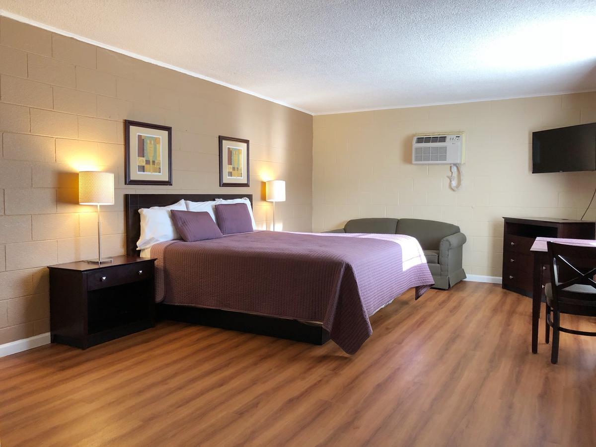 Royal Inn And Suites Hemet Zewnętrze zdjęcie